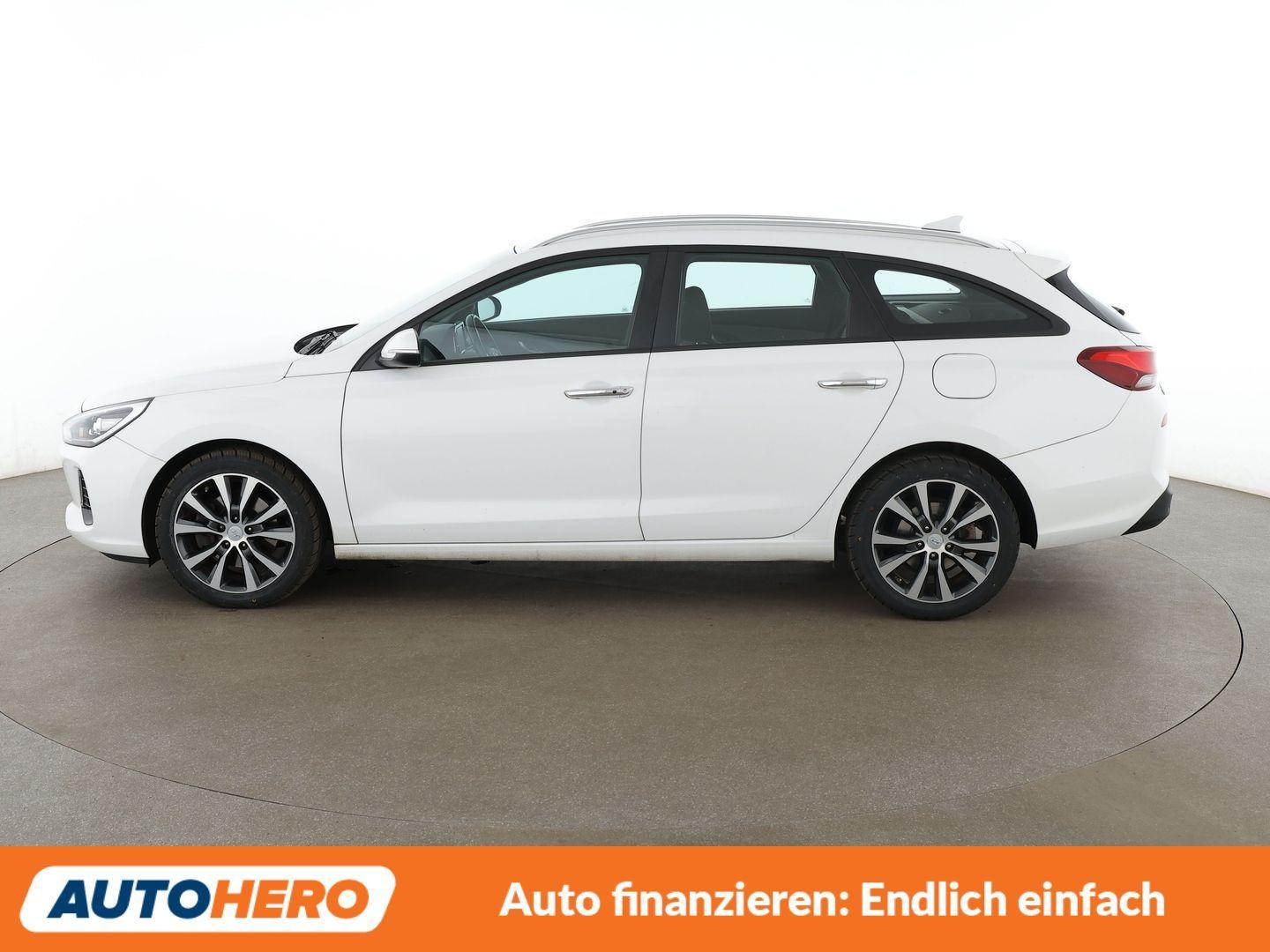 Hyundai i30 1.4 TGDI Trend Aut*NAVI*LED*TEMPO*CAM*PDC*