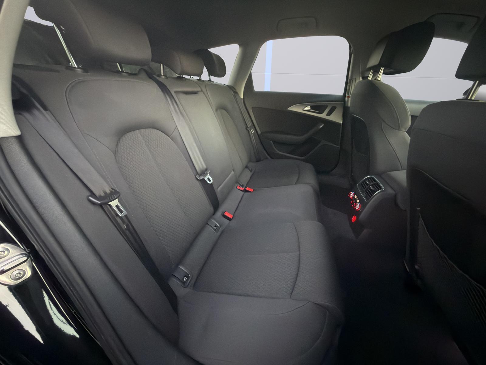 Audi A6 Avant 2.0 TDI Ultra 190 ch BVA / 119 000 km / Toit panoramique / Affichage tête haute / Sièges ventilés / Caméra de recul