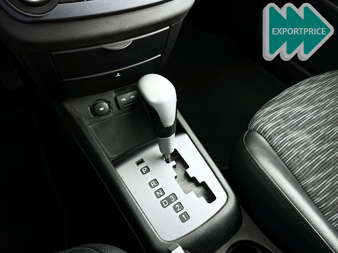 Kia cee'd 2008 — photo 17