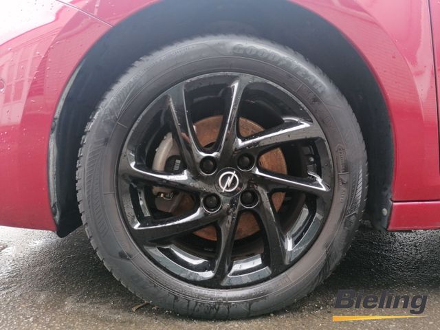 Corsa F Turbo  Ultimate 1.2 ALCANTRA , Sitheizun