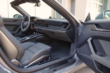 Porsche 992 Targa 4 GTS*ACC,BOSE,18-Wege,Sitzbelüft,360°