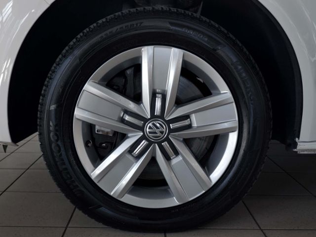 Fahrzeugabbildung Volkswagen T6 Multivan *70 Jahre Bulli* KR 2.0 TDI | LED