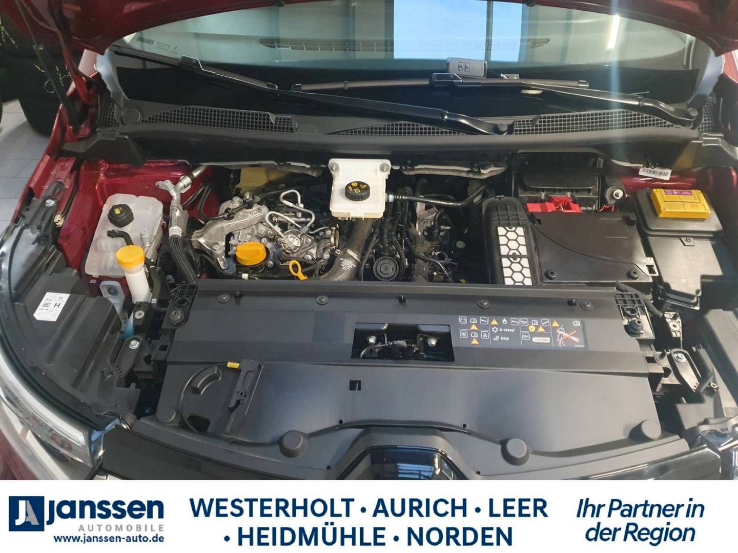 Fahrzeugabbildung Renault KANGOO PKW TECHNO TCe 130 EDC