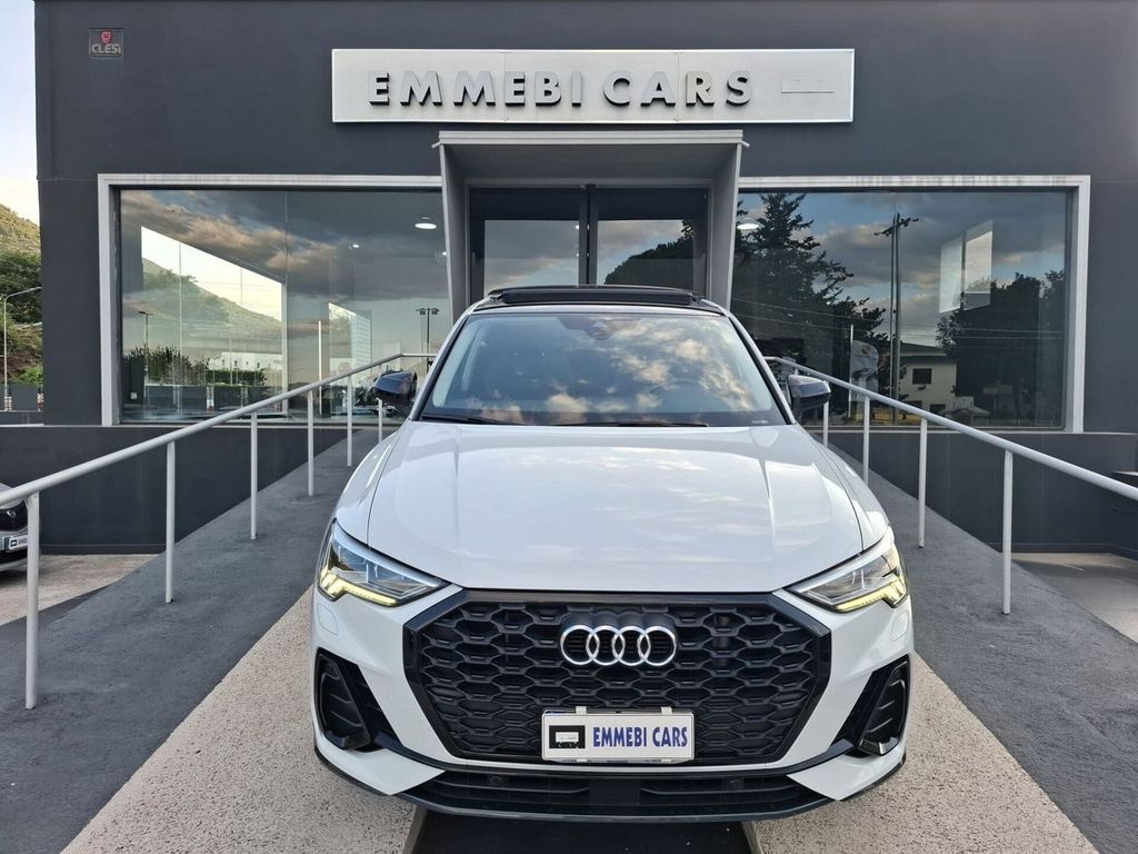 Image of Audi Q3