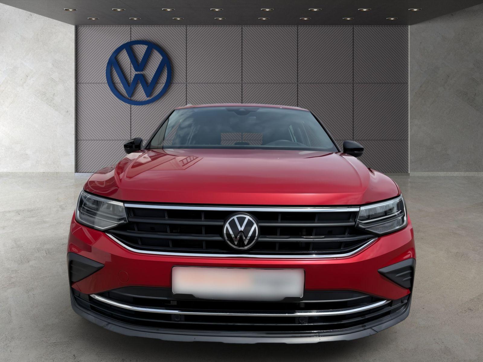 Volkswagen Tiguan 1.4 TSI DSG eHybrid Active Navi AHK Sprac