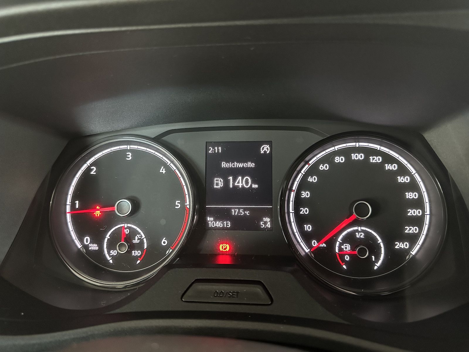 Fahrzeugabbildung Volkswagen T6.1 Transporter 2.0 TDI Kasten lang/Klima//Würt