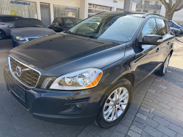 Volvo XC 60 2.4d AWD 4x4, AHK , Automatik,1.Hand