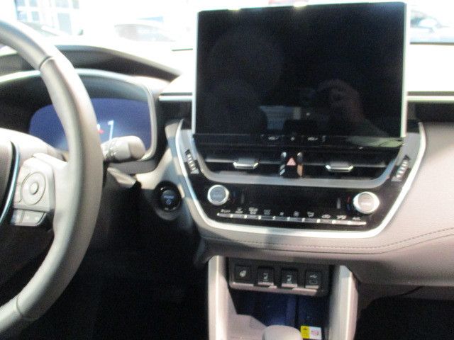 Fahrzeugabbildung Toyota Corolla Cross Hybrid FWD Team Deutschland