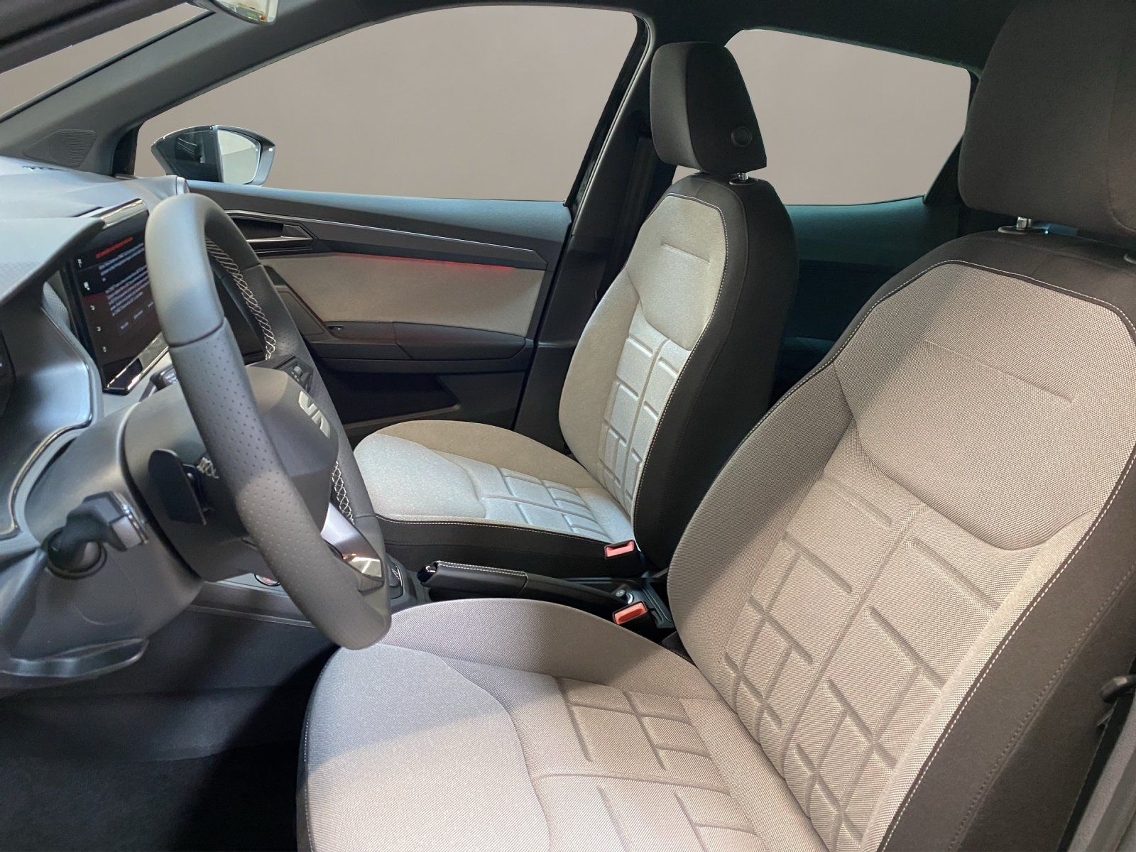 Seat Arona - Bild 8