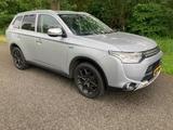 Mitsubishi Outlander 2.0 PHEV Executive Edition X-Line - Mitsubishi Outlander Edition mit Hybrid-Antrieb (Benzin/Elektro)