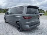 Volkswagen T7 Multivan 2.0 TDI DSG Life *AHK*PANO*KAM*ACC* - VW Gebrauchtwagen