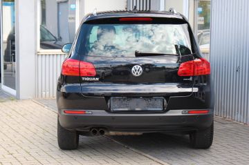 Volkswagen Tiguan - 8