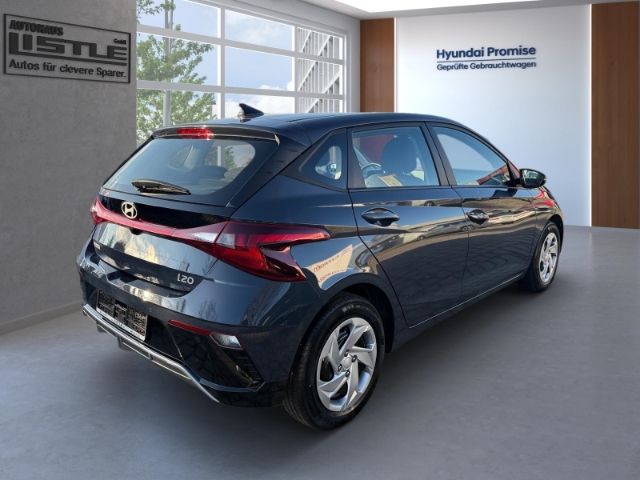 Fahrzeugabbildung Hyundai i20 Essential 1.0 T-GDI +CARPLAY+TEMPOMAT+SHZ+RF