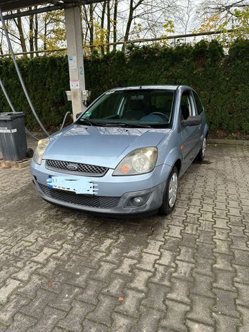 Ford Fiesta TÜV KLIMA ANFÄNGER AUTO