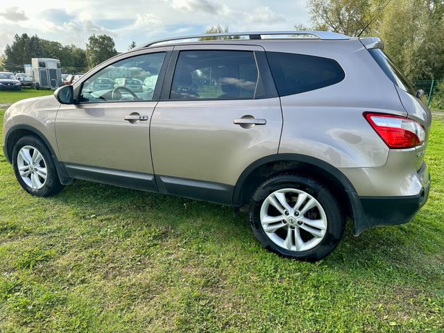 Nissan Qashqai+2 4x4 Automatik — Bild 2