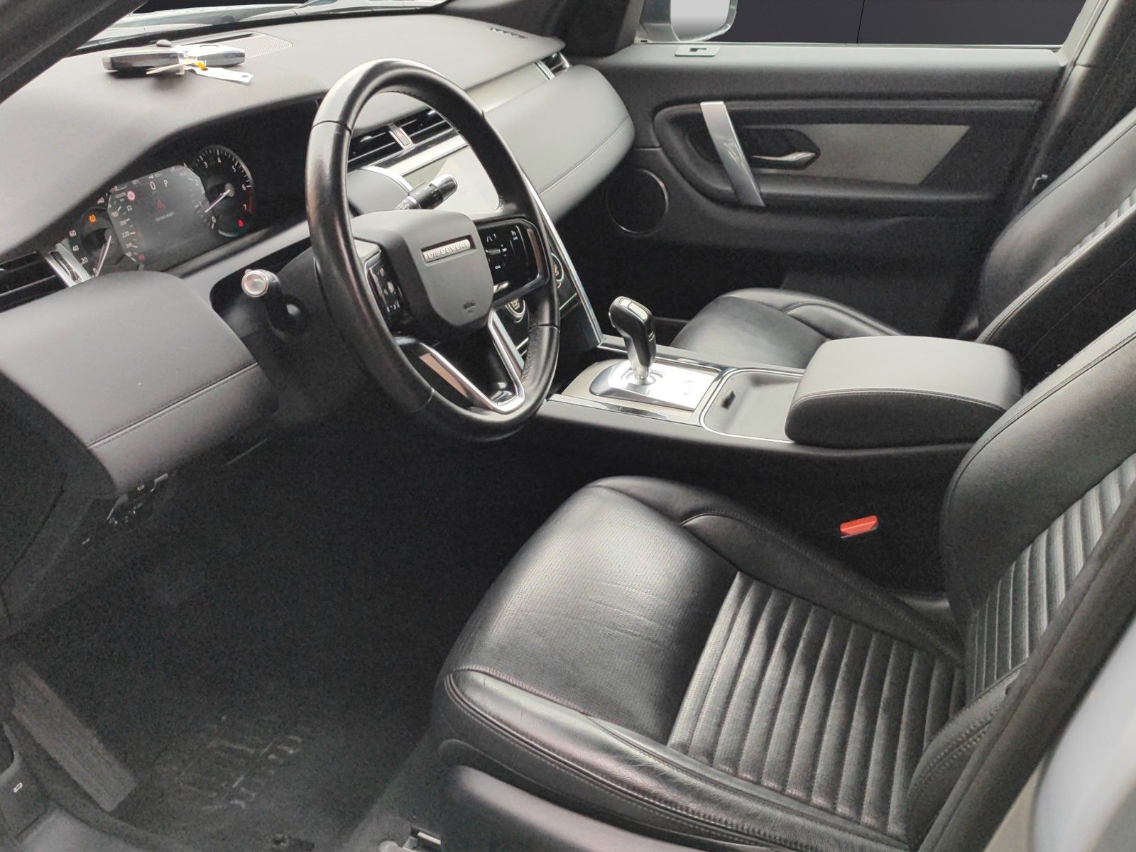 Fahrzeugabbildung Land Rover Discovery Sport P250 *AWD*S*Pano*Apple*LED*