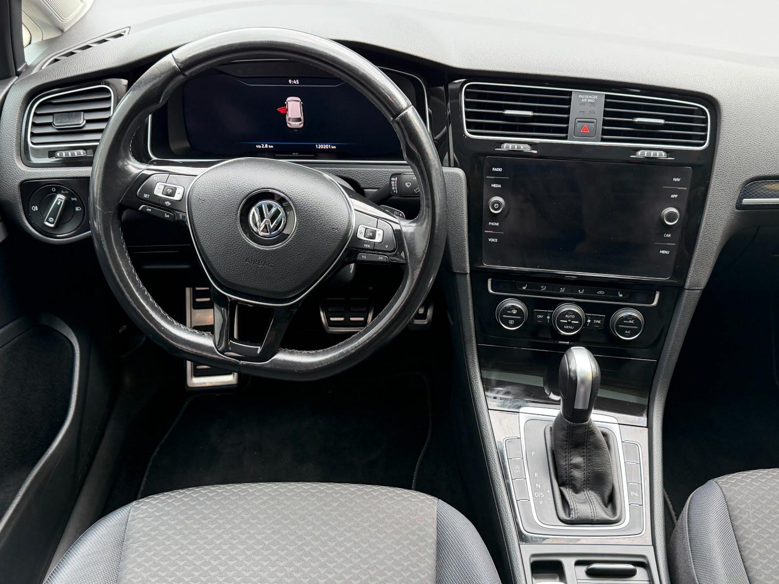 Volkswagen Golf VII United DIGITALTACHO/NAVI/SHZ/TEMPOMAT*, миниатюра 11