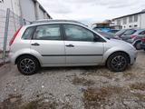 Ford Fiesta 1.4 16V Trend - Ford Fiesta aus 2004: 1.4
