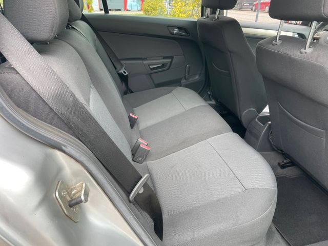 Fahrzeugabbildung Opel Astra H Caravan Edition(Tüv&Insp.neu)