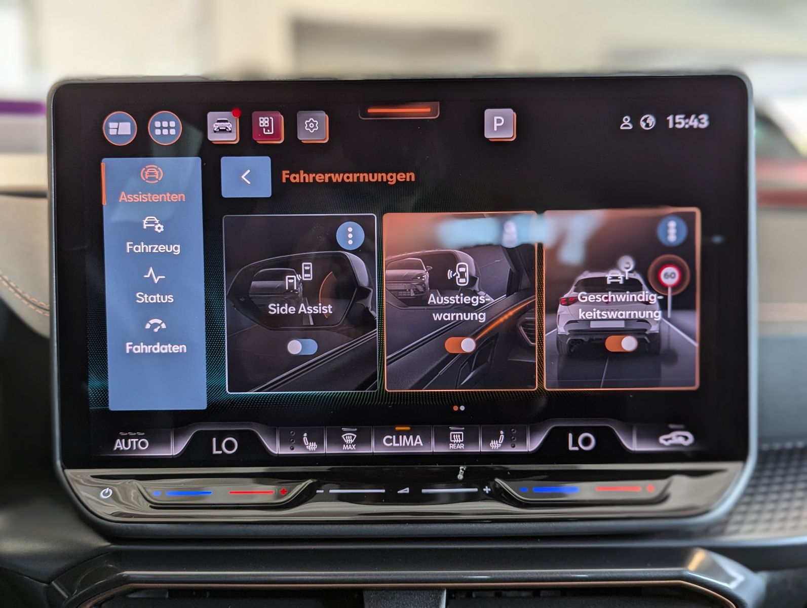 CUPRA Formentor 1.5 eTSI Dynamic / Edge-Paket ACC 18" - Image 29