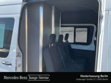 Mercedes Sprinter - 11