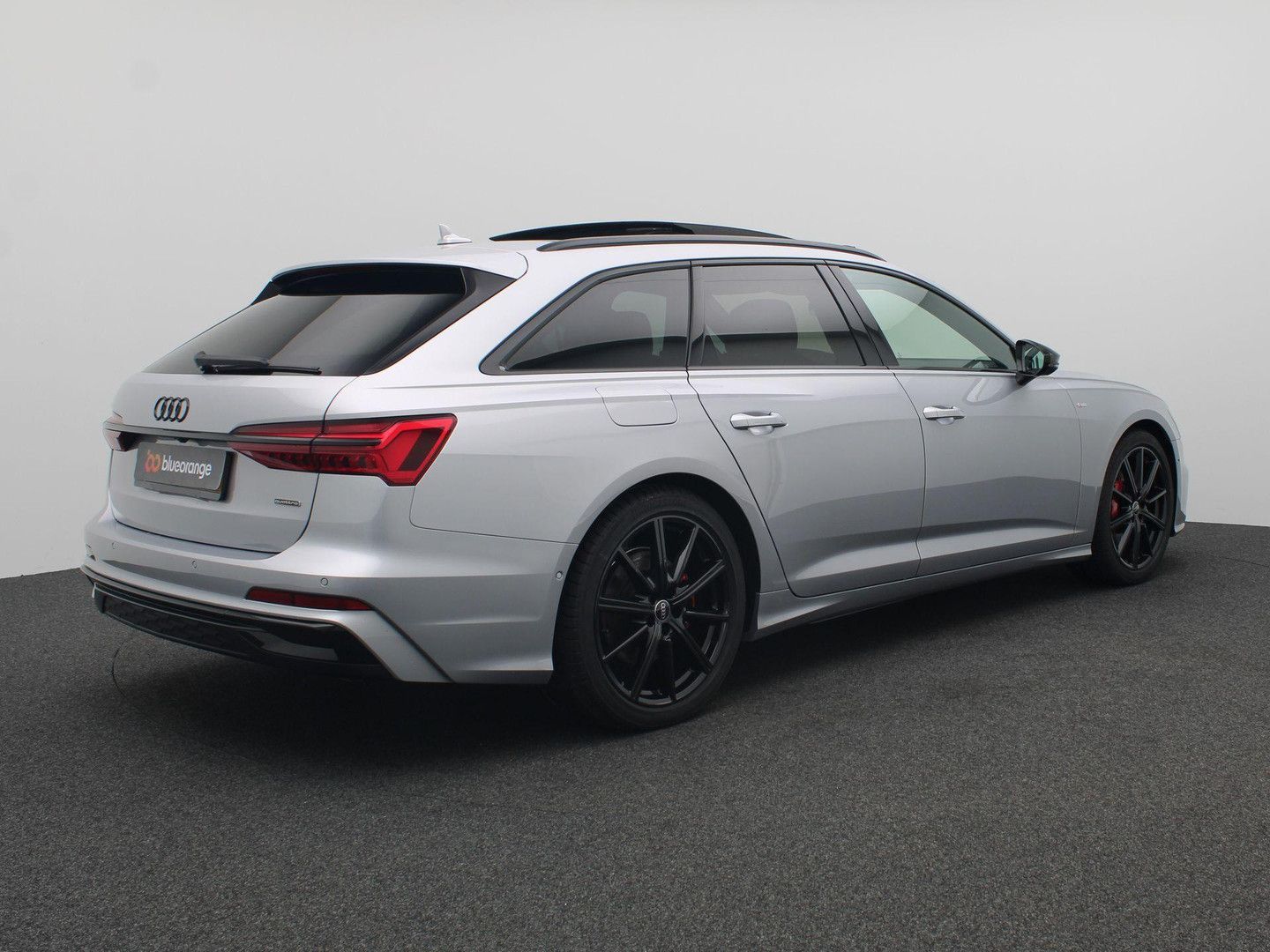 Audi A6 Avant 55 TFSI e quattro S-Line Competition 36 imagem 3