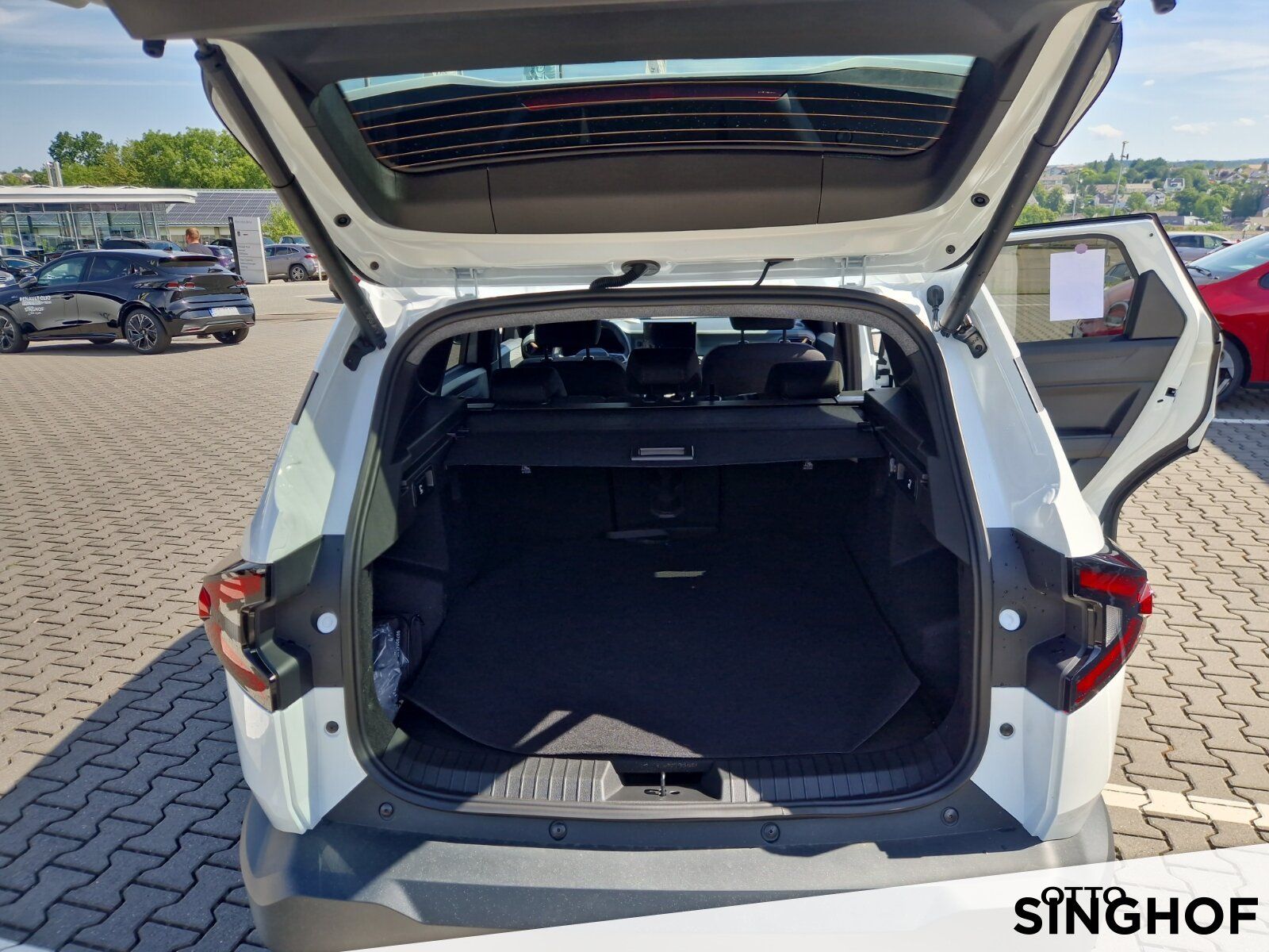 Fahrzeugabbildung Dacia Bigster Extreme Hybrid 155