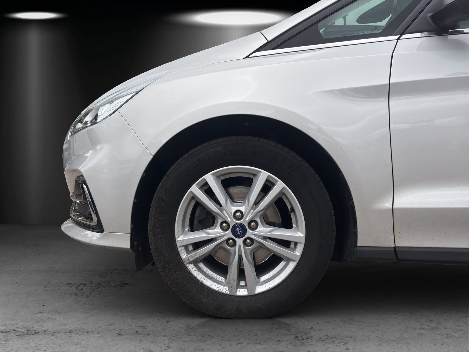 Fahrzeugabbildung Ford Galaxy 2.0 EcoBlue Titanium Start/Stopp