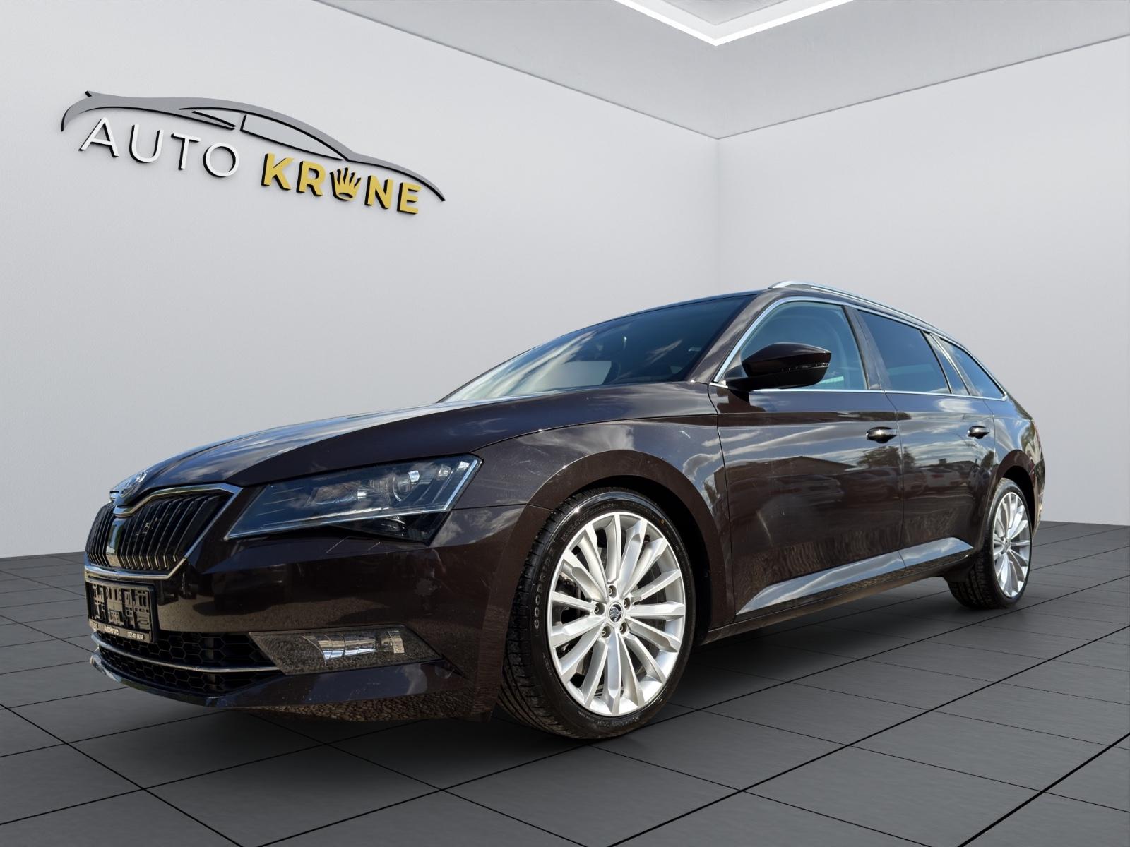 Skoda Superb Combi Style 4x4*STANDHEIZUNG*NAVI*XENON*