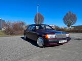 Mercedes-Benz 190E 1.8. Top Zustand, Rot, TÜV 5/27,   - Mercedes-Benz 190 mit Benzin-Antrieb: Limousine, 2.5