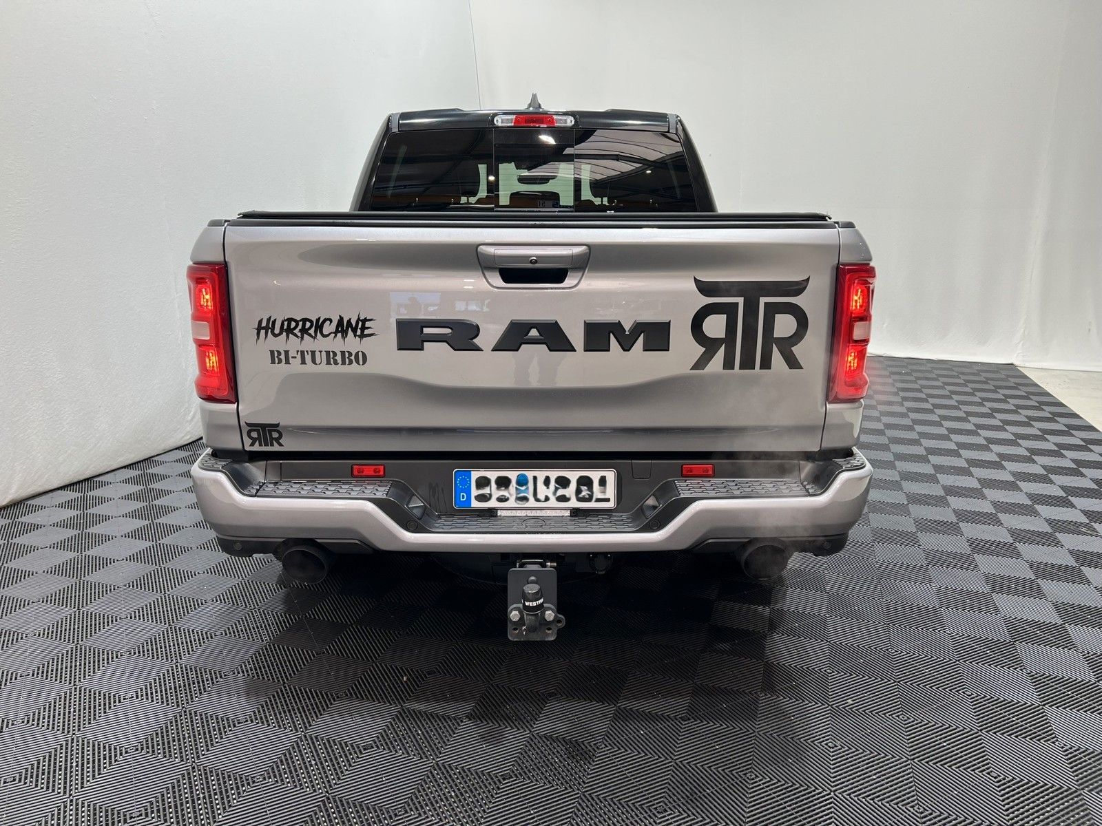 Fahrzeugabbildung Dodge RAM 1500 Laramie Sport 3.0L RTR Umbau
