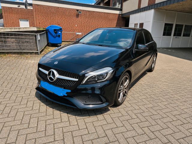 MERCEDES-BENZ A 180 AMG Line AMG Line