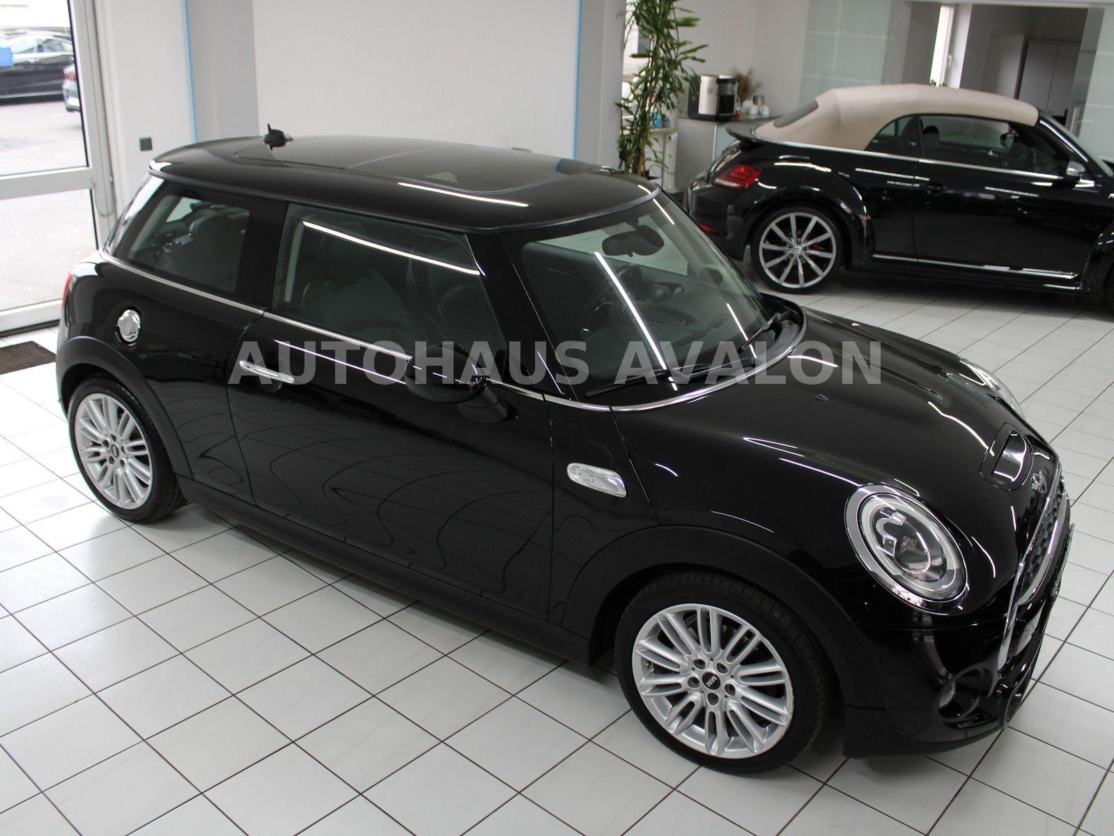 MINI Cooper S Aut.*LEDER~NAV~PANO~LED~KEYL~KAM~H/K