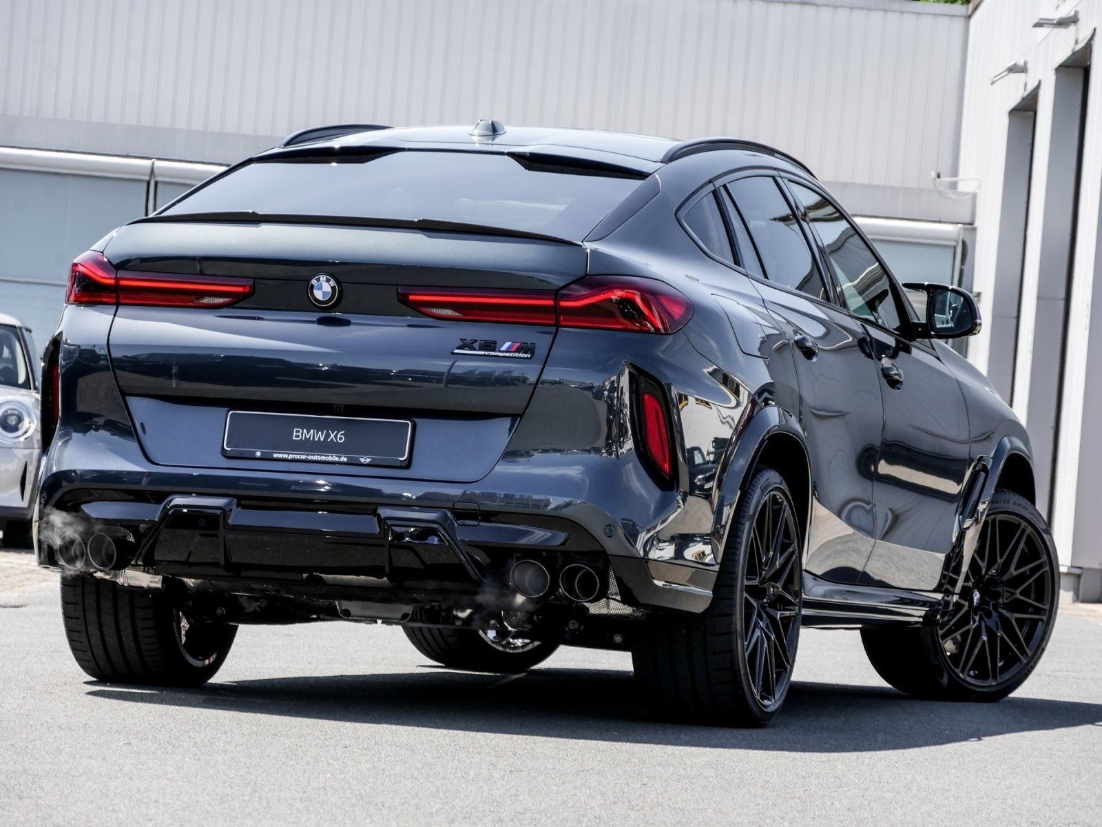 BMW X6 M - Bild 2