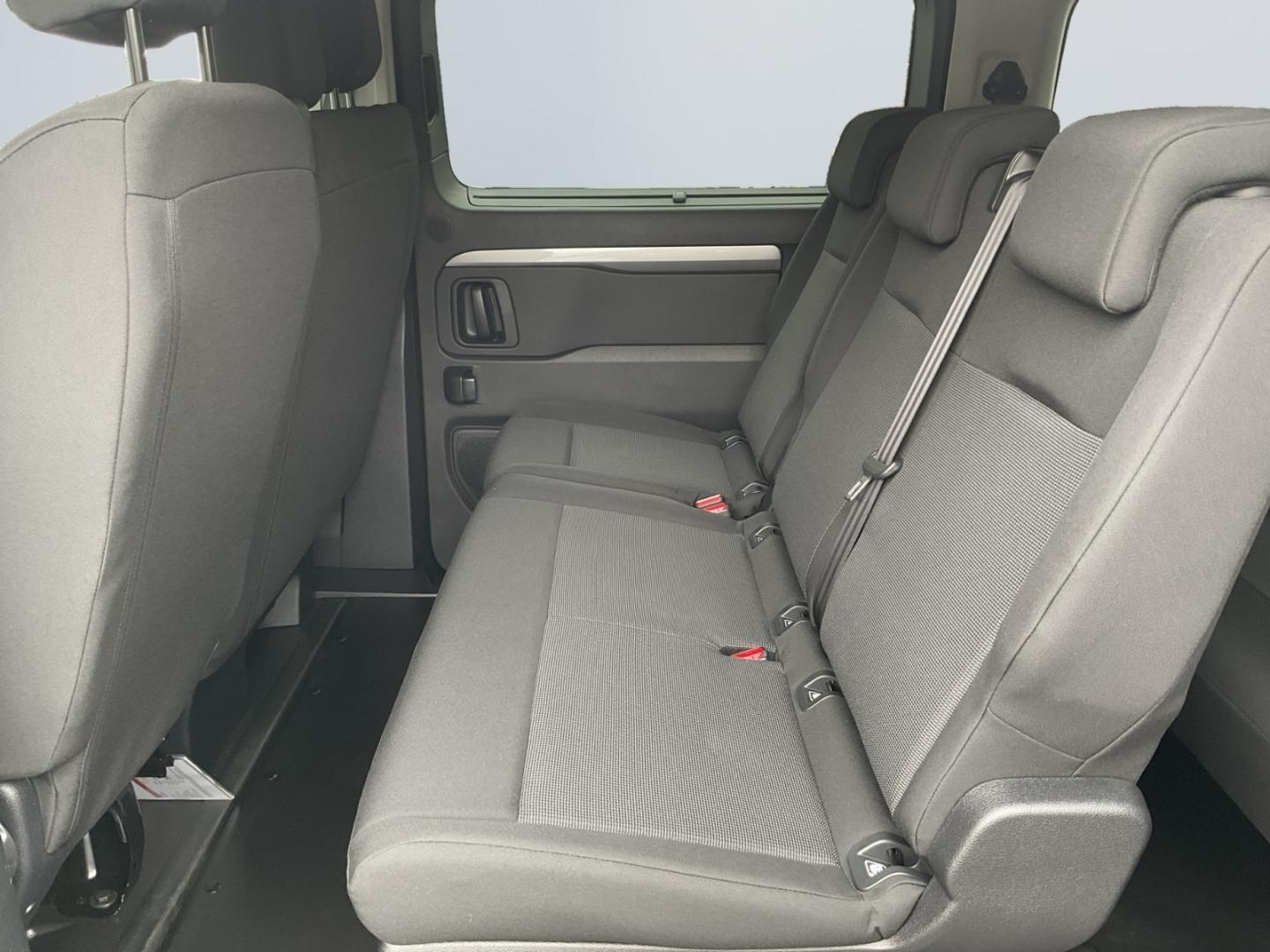 Toyota Proace 2,0l-D L2 Verso Comfort *9-Si*LED*HUD*CAM