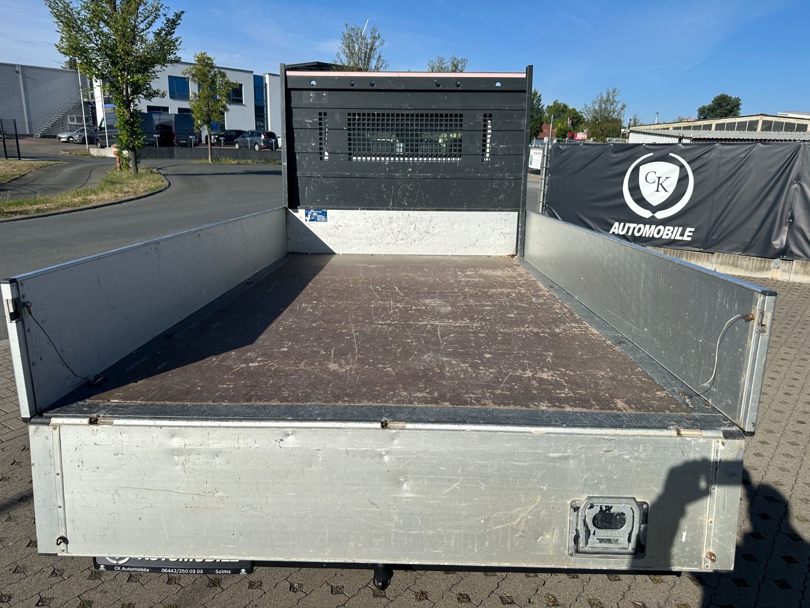 Fahrzeugabbildung Mercedes-Benz Sprinter III PritscheDoKa RWD317/7Sitze/Navi/AHK