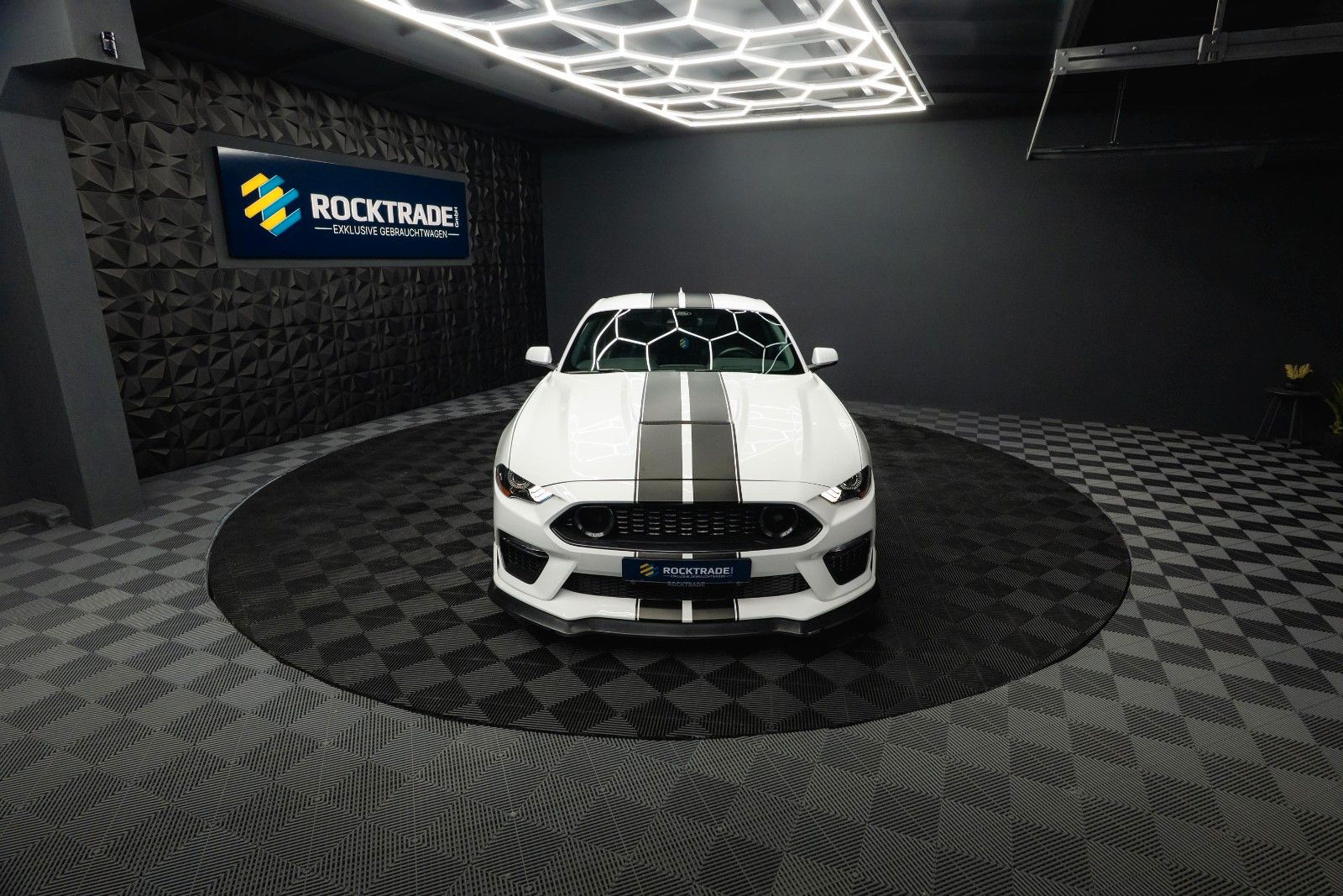 Fahrzeugabbildung Ford Mustang Shelby GT 500 Coupe Performance PREMIUM