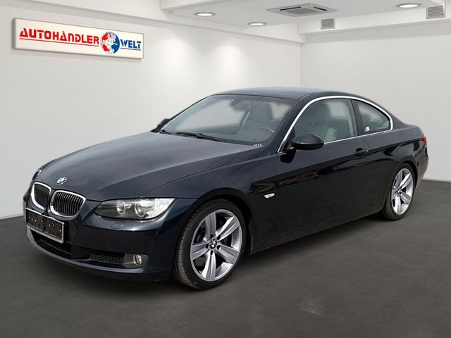 BMW 330i  E92 Coupe AAC Bi-Xenon Navi Tempomat