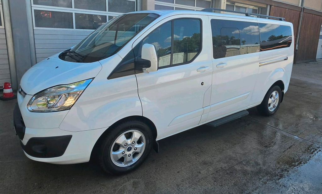Image of Ford Tourneo Custom