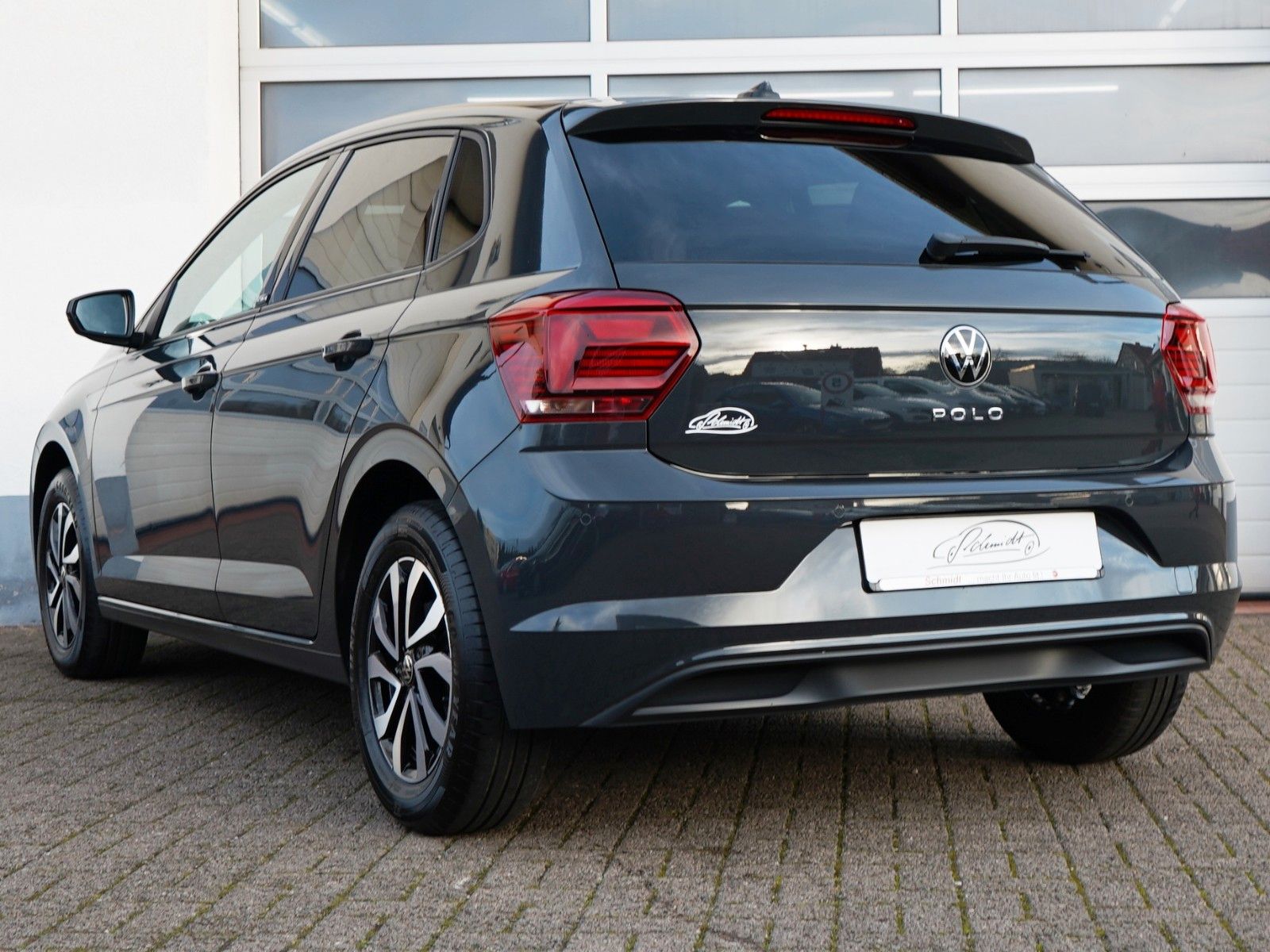 Volkswagen Polo Active imagem 2