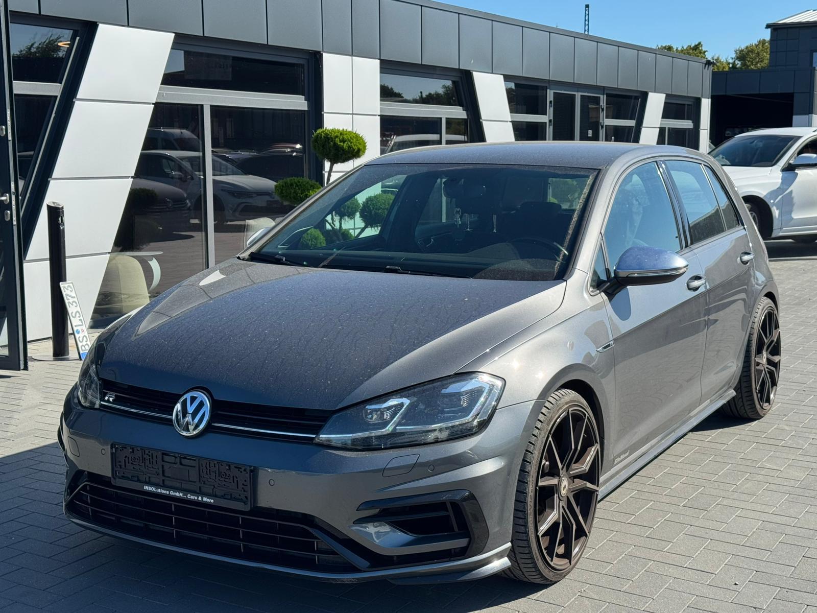 Volkswagen Golf R 4Motion 2.0 TSI VIRTUAL/CAM/ALCANTARA/ACC