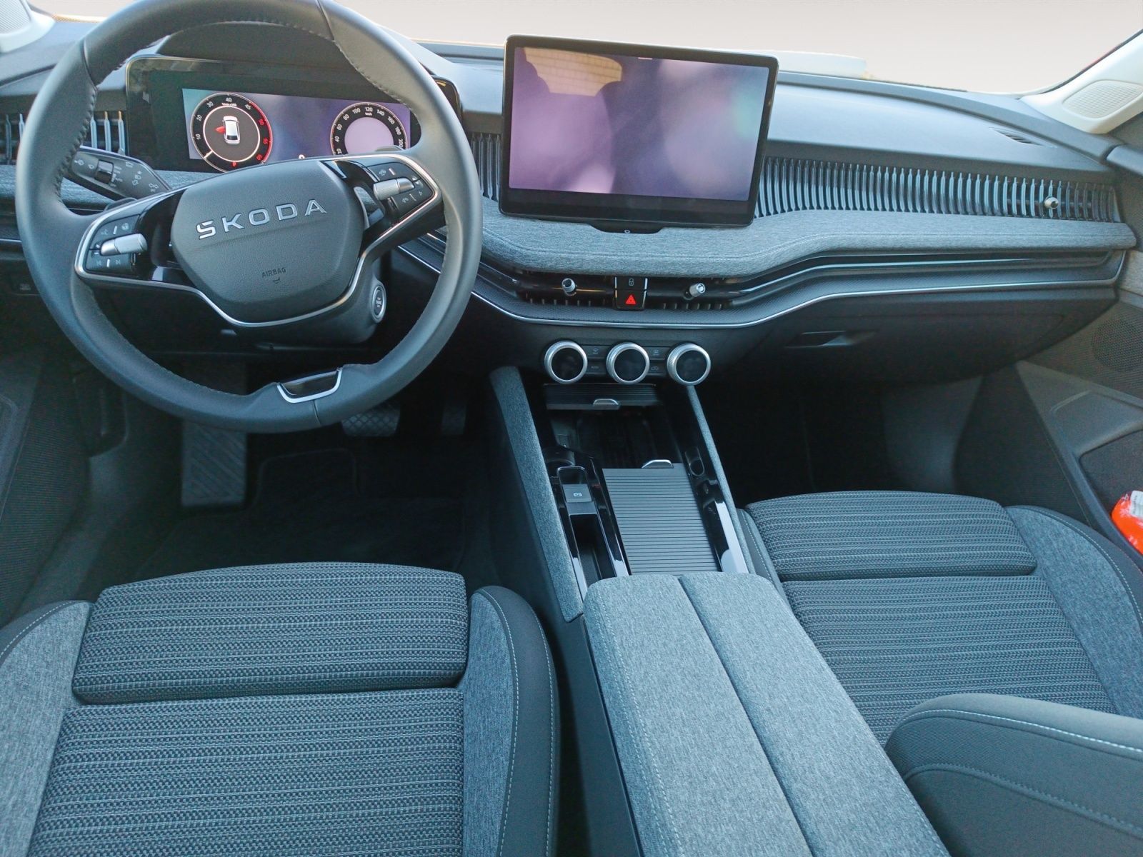 Skoda Superb - Bild 11