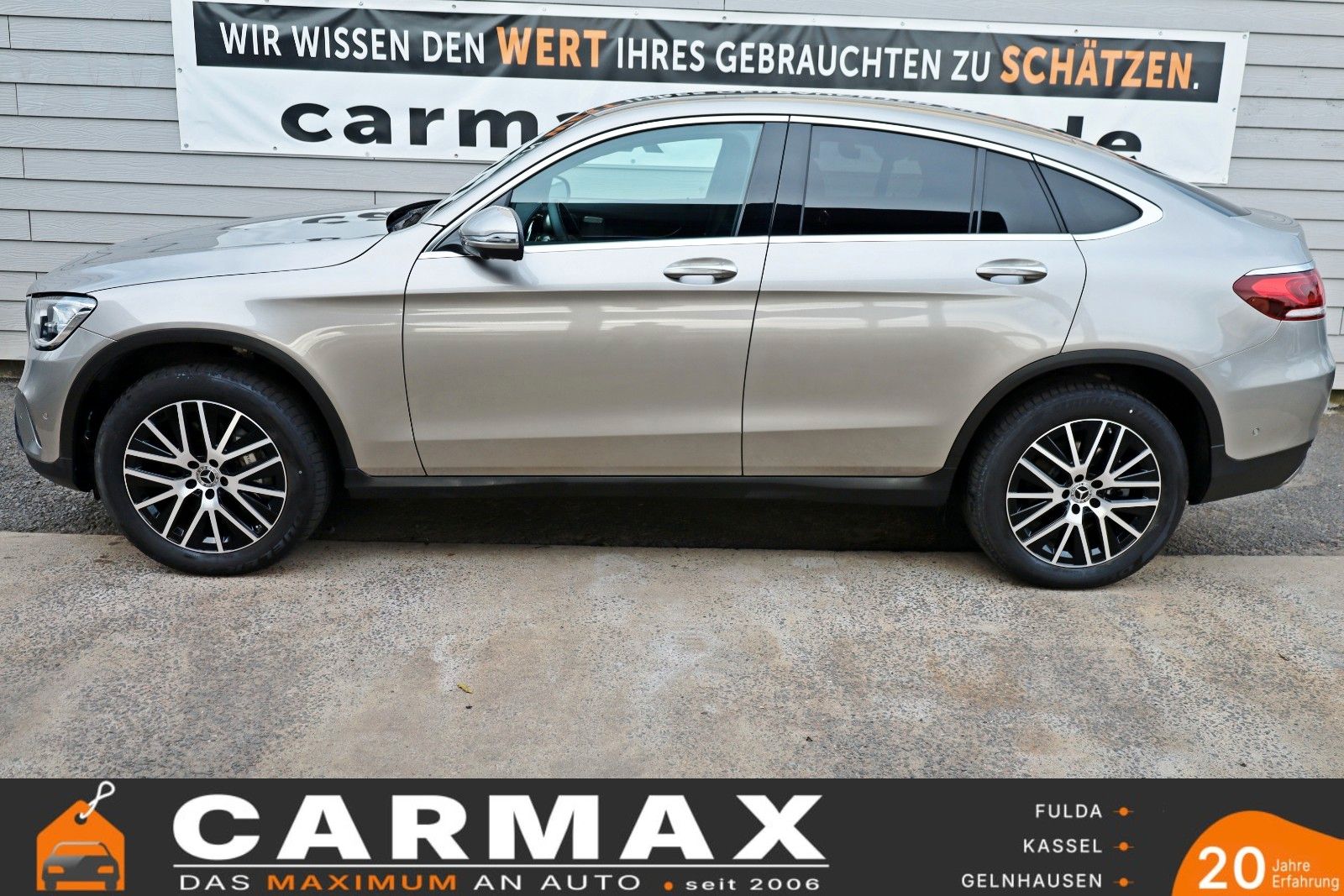 Fahrzeugabbildung Mercedes-Benz GLC 300 de 4M Coupe,Leder,Navi,360Kamera,ACC,SD