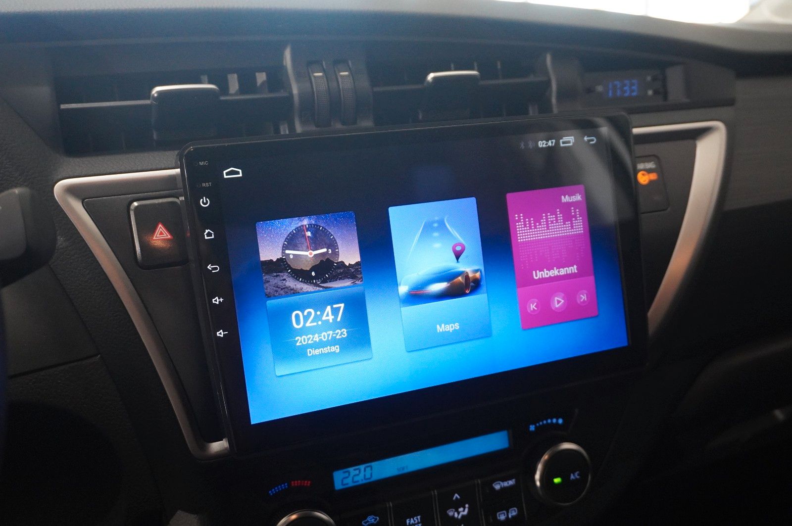 Fahrzeugabbildung Toyota Auris LIM. 1.3 5-TÜR KLIMA/LED/USB/MULTI./AHK