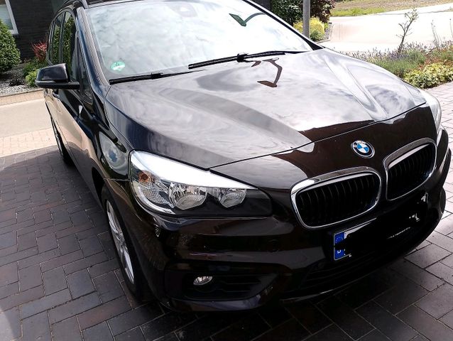 BMW BMW 218i Gran Tourer (Familienauto)