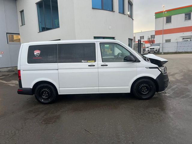 Volkswagen T6 Kombi T6.1 2,0 TDI DSG Kombi