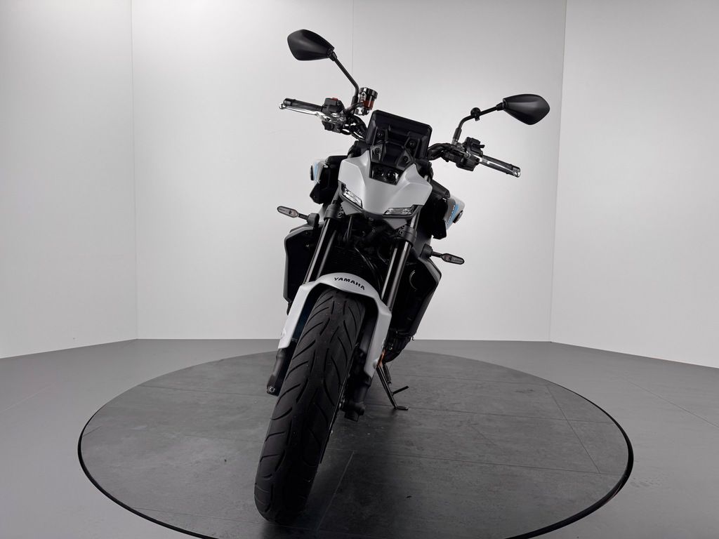 Fahrzeugabbildung Yamaha MT-09 *TOP-ZUSTAND *SERVICE NEU