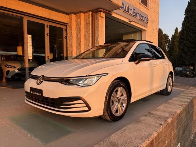 Image of Volkswagen Golf