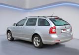 Skoda Octavia Combi Family 4X4/AHK/Navi/ Alu/ PDC - Skoda Octavia aus 2011: Kombi