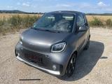 Smart ForTwo cabrio 60kW EQ Exclusive-Paket 22 kW 